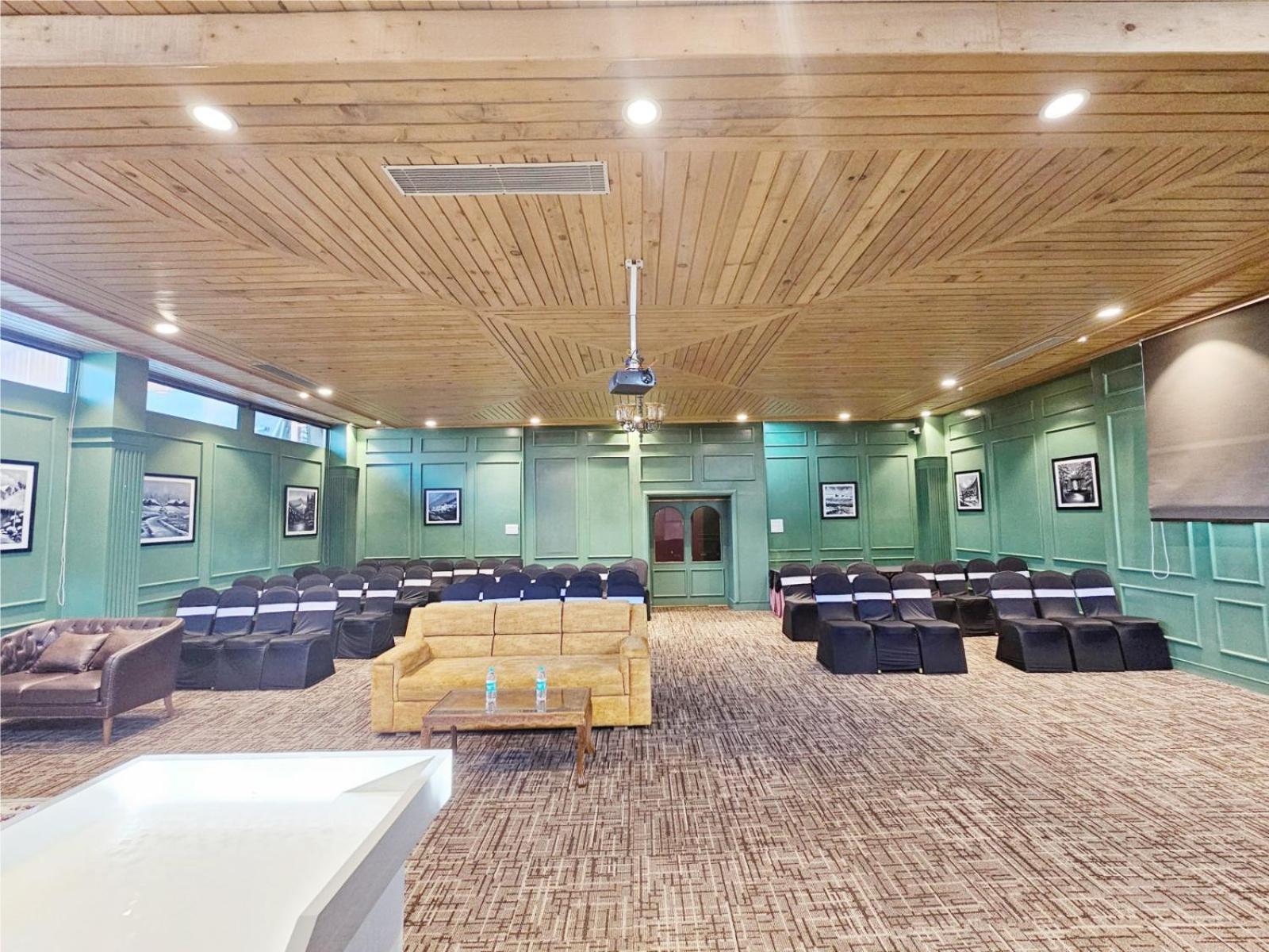 The Walnut Creek Pahalgam Hotel Exterior foto
